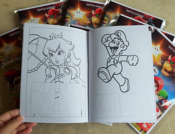 Álbum de Figurinhas Super Mario Bros