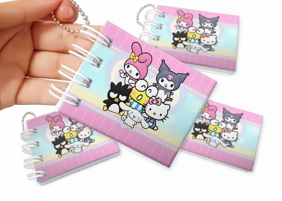 Mini Livro de Colorir 6x8cm Hello Kitty