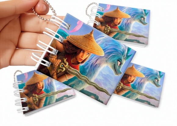 Mini Livro de Colorir 6x8cm Raya e o Último Dragão
