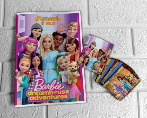 Álbum de Figurinhas Barbie Dreamhouse Adventures