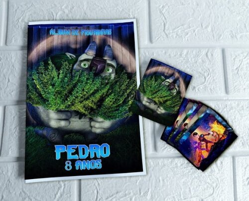 Álbum de Figurinhas Caçadores de Trolls