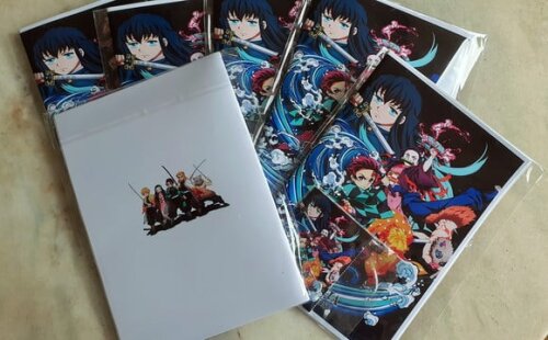 Álbum de Figurinhas Demon Slayer