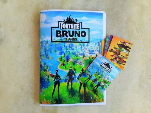 Álbum de Figurinhas Fortnite