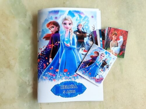 Álbum de Figurinhas Frozen 2