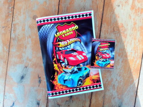 Álbum de Figurinhas Hot Wheels