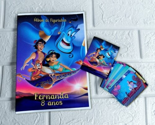Álbum de Figurinhas Jasmine e Aladdin