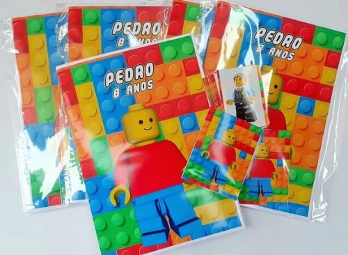 Álbum de Figurinhas Lego