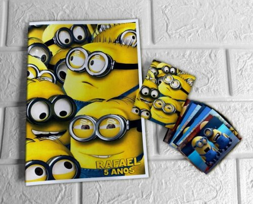 Álbum de Figurinhas Minions