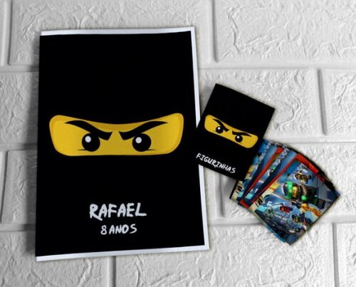 Álbum de Figurinhas Ninjago