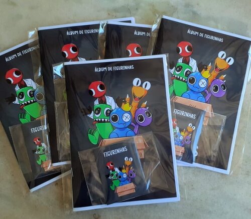 Álbum de Figurinhas Rainbow Friends