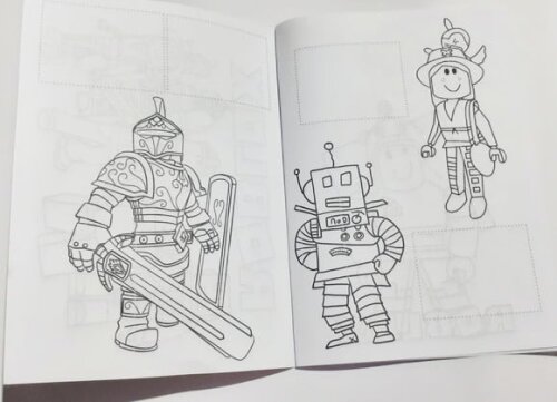 Álbum de Figurinhas Roblox