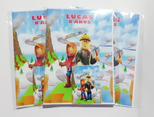 Álbum de Figurinhas Roblox