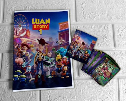 Álbum de Figurinhas Toy Story