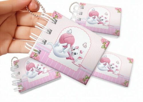 Mini Livro de Colorir 6x8cm Gatinha Marie