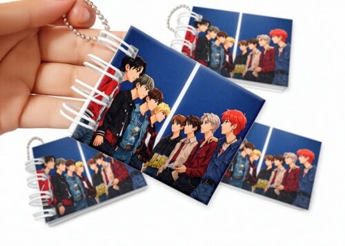 Mini Livro de Colorir 6x8cm Stray Kids