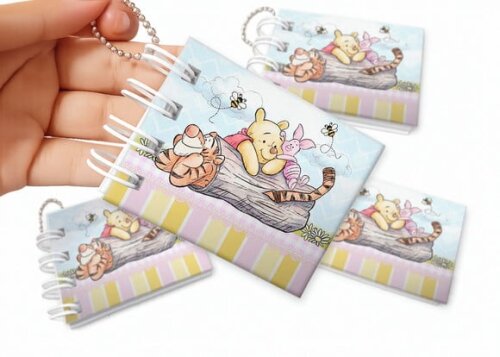Mini Livro de Colorir 6x8cm Ursinho Pooh
