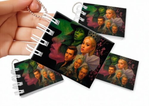 Mini Livro de Colorir 6x8cm Wicked Bruxas de Oz