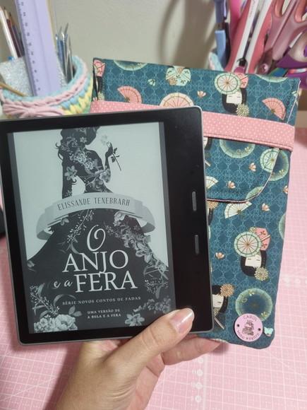 Capinha Bolsinha para Kindle em Tecido | Case Artesanal Gueixa