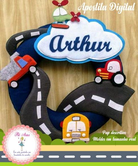 Guirlanda Carrinho Porta Maternidade em Feltro 30cm