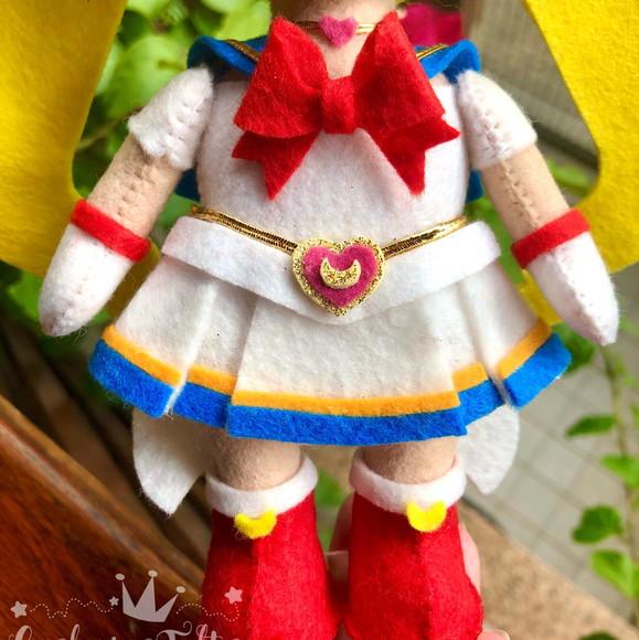 Sailor Moon Eternal em Feltro 22cm | Boneca Geek