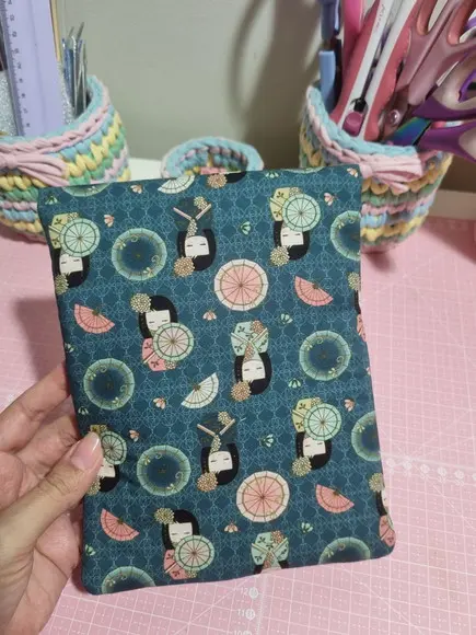 Capinha Bolsinha para Kindle em Tecido | Case Artesanal Gueixa