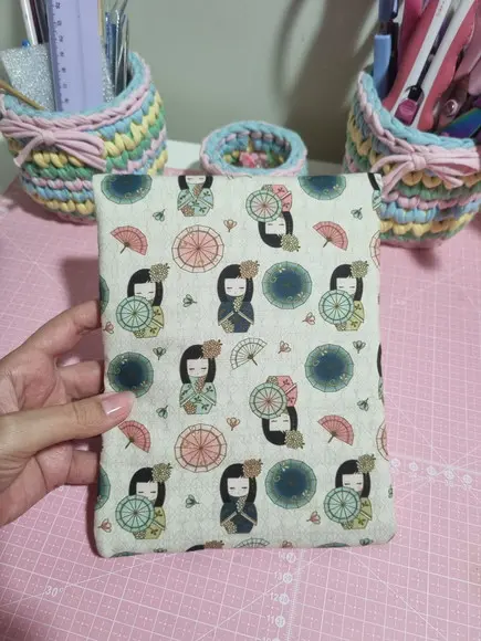 Capinha Bolsinha para Kindle em Tecido | Case Artesanal