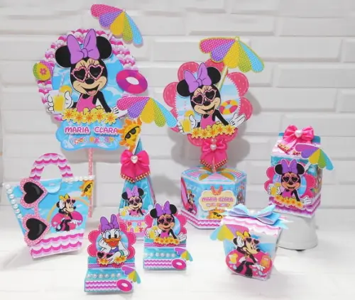 Arquivo de Corte Minnie Pool Party 31