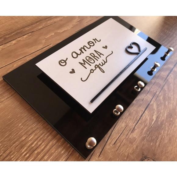 Porta Chaves O amor Mora aqui
