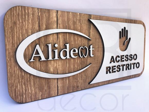 Placa de Identificação Acesso Restrito