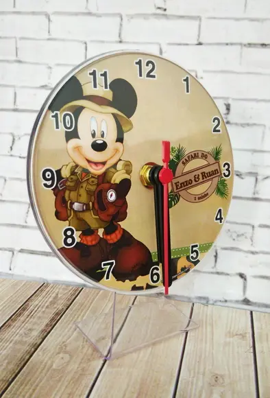 10 Relógios de Mesa Mickey Safari