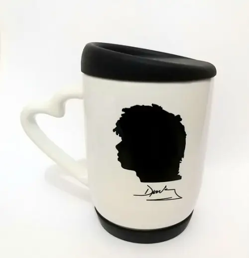 Caneca Djavan - Tampa Fundo Silicone
