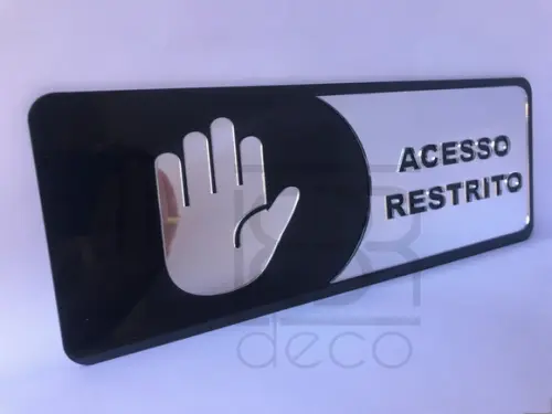 Placa de Identificação Acesso Restrito