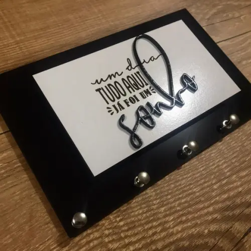 Porta Chaves “Tudo isso foi um sonho”