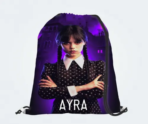 10 Mochilas Wandinha - Grande