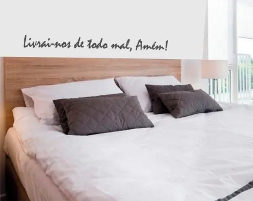 Painel Cabeceira Livrai de Todo mal Amem