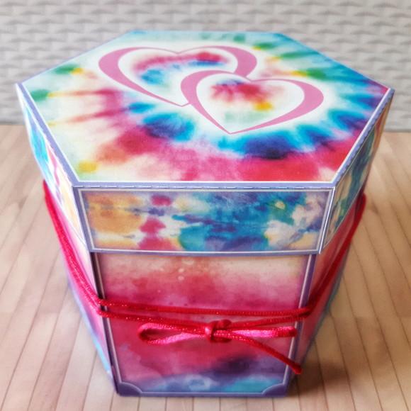 Arquivo de corte Caixa Explosão Tie Dye Studio/PDF