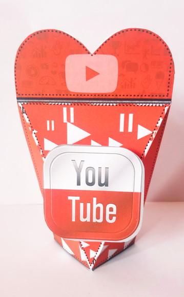 Arquivo de corte Youtube Studio/PDF