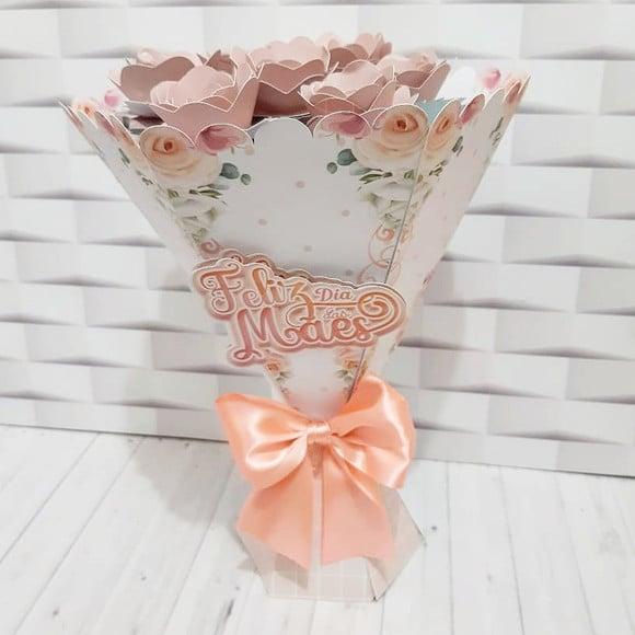Arquivo Caixa buque de flores Dia das Mães *Studio/PDF