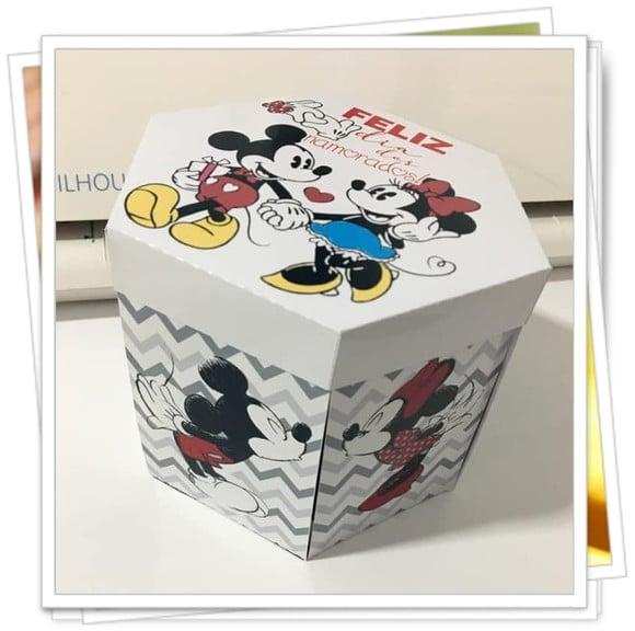 Arquivo Caixa explosão - Minnie e Mickey **Studio