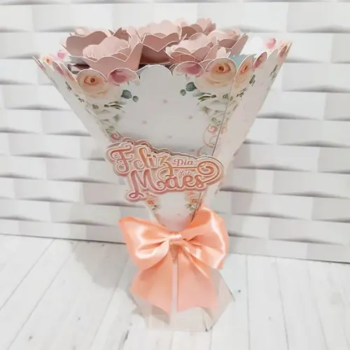 Arquivo Caixa buque de flores Dia das Mães *Studio/PDF