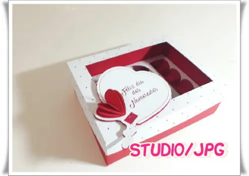 Arquivo Caixa Dia dos namorados **Studio/JPG