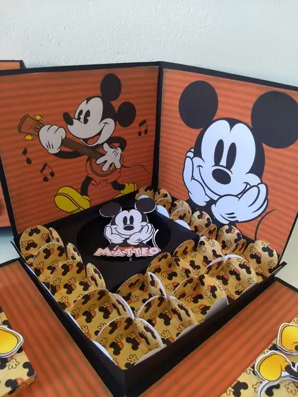 Arquivo de corte Caixa cenário Mickey *Studio
