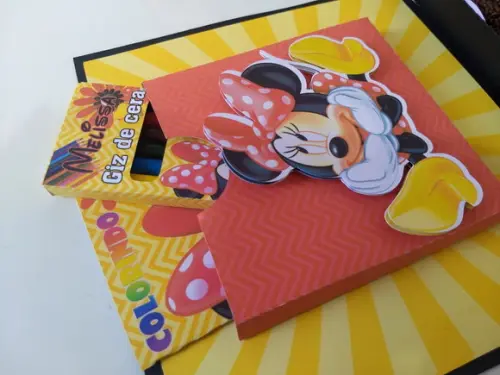 Arquivo de corte Caixa cenário Minnie Vermelha *Studio