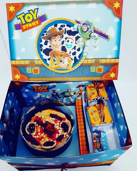 Arquivo de corte Caixa cenário Toy Story *Studio/PDF