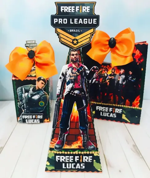Arquivo de corte Free Fire Studio/PDF