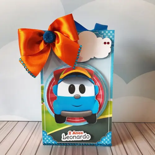 Arquivo de corte Leo o Caminhão Studio/PDF/PNG