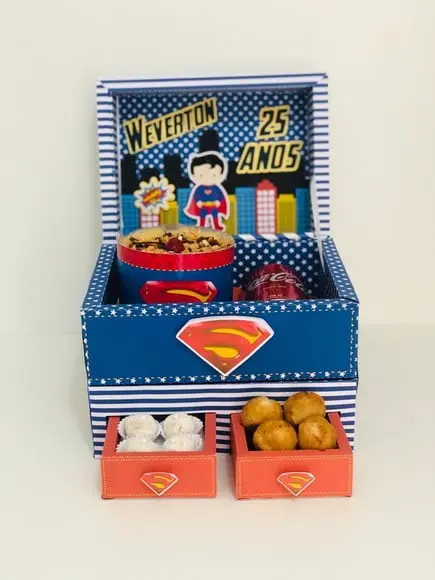 Arquivo Festa na Caixa Super Homem com 2 gavetas Studio/PDF