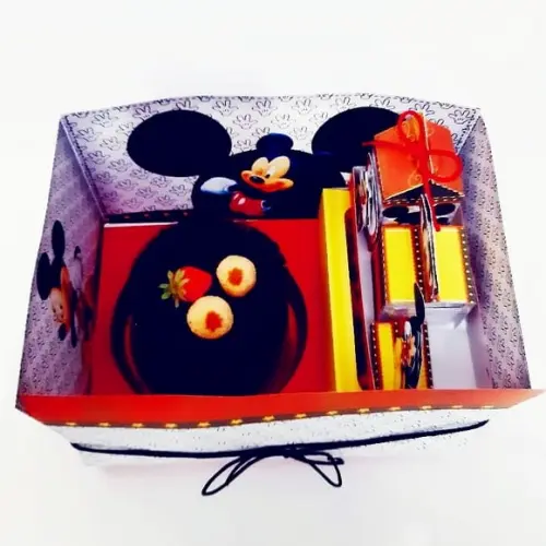Arquivo de corte Caixa Cenário Mickey *Studio/PDF