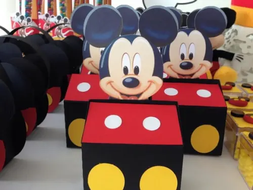 Arquivo de corte caixa turma do Mickey *Studio
