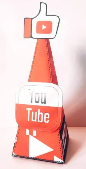 Arquivo de corte Youtube Studio/PDF